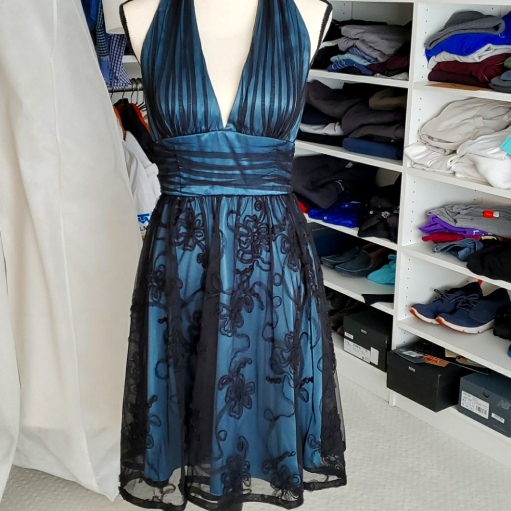 Adriana Papell halter